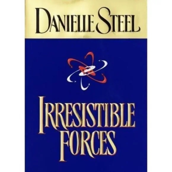 3-Danielle Steel Hardcover Collection – Irresistible Forces, Vanished, and Echoe - Picture 1 of 3